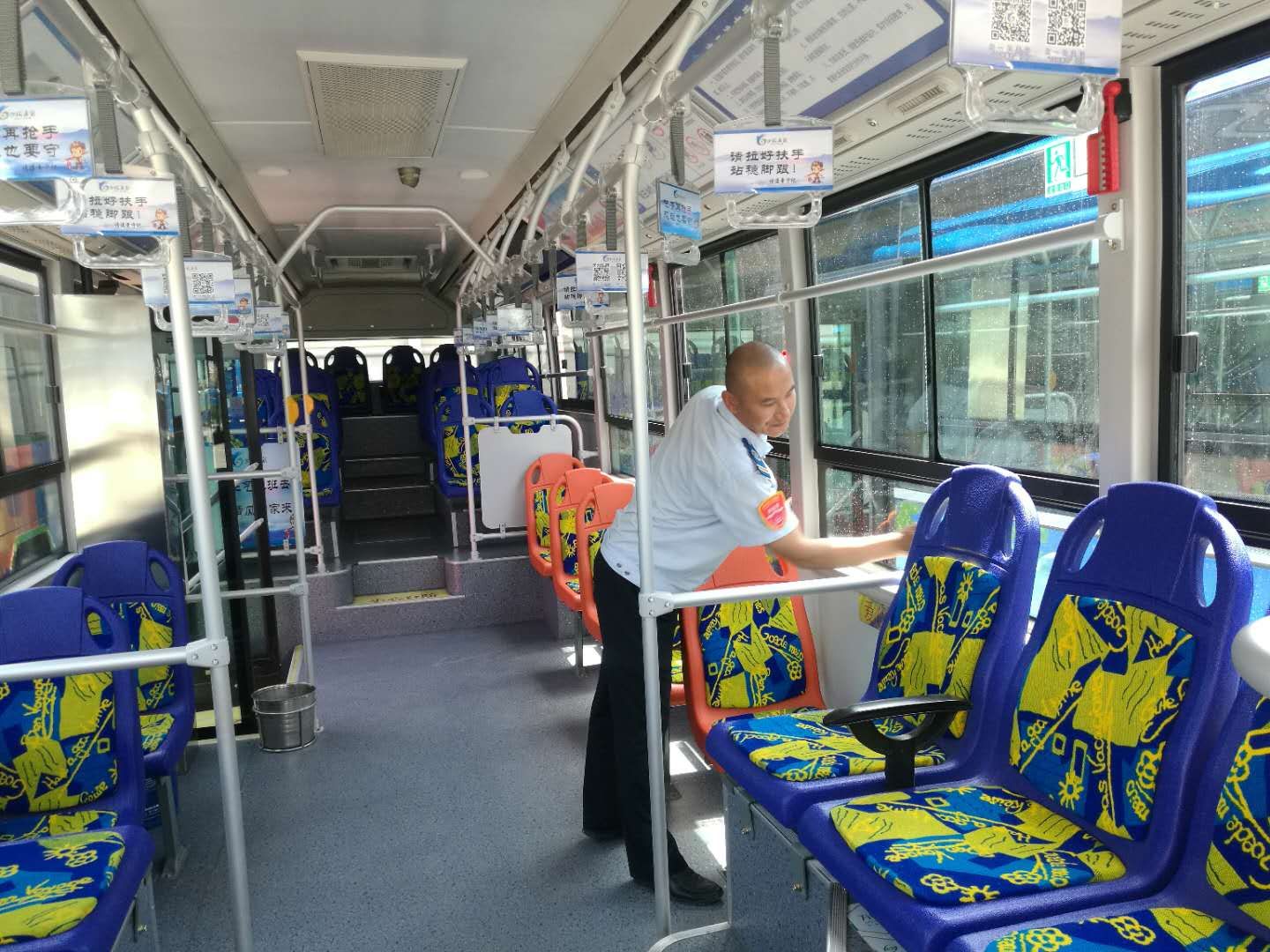 逐夢(mèng)路上的別樣堅(jiān)守